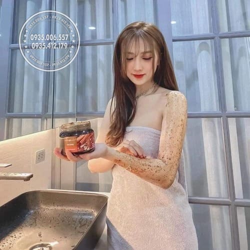 https://www.hangngoainhap.com.vn/cdn3/images/4156-tay-te-bao-chet-body-scrub-coffee-cloves-cinnamon-380g11.jpg