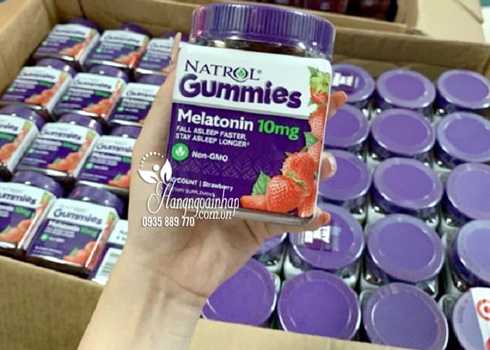 Kẹo dẻo ngủ ngon Natrol Gummies Melatonin 10mg vị dâu của Mỹ 7