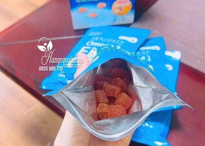 Kẹo dẻo Omega 3 Fish Oil Gummy Nissui 100 viên của Nhật Bản 1