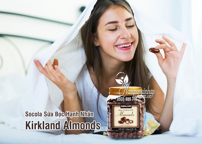 Socola Sữa Bọc Hạnh Nhân Kirkland Almonds 1.36kg Của Mỹ 1