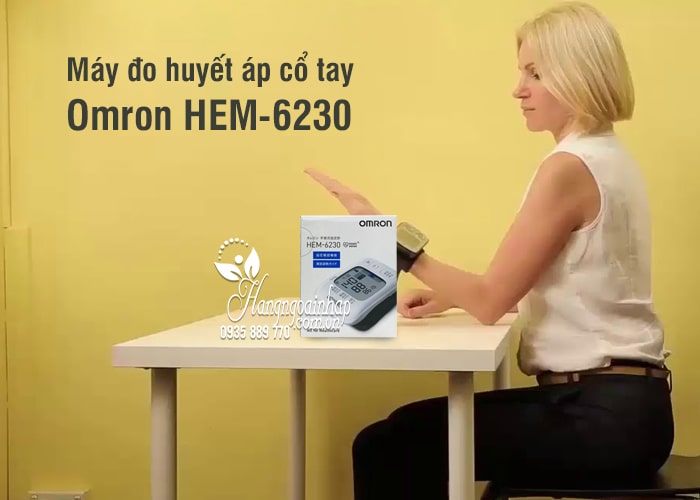 Máy đo huyết áp cổ tay Omron HEM-6230 của Nhật Bản 2