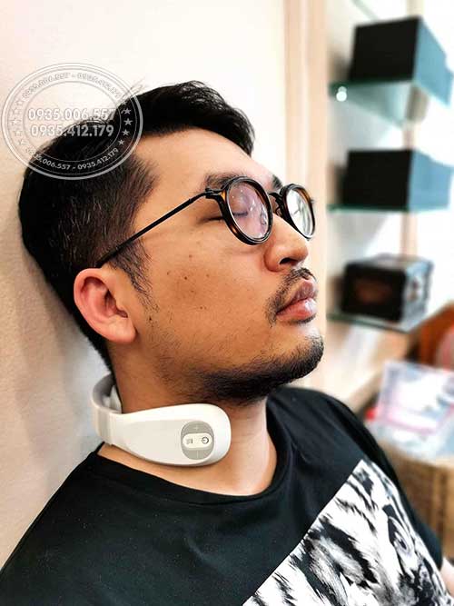 https://www.hangngoainhap.com.vn/cdn3/images/mach-ban-may-massage-co-vai-gay-loai-nao-tot-nhat-hien-nay2.jpg