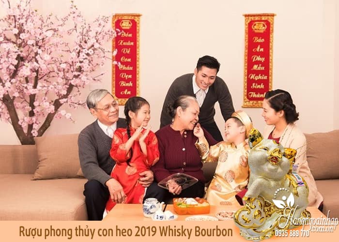Rượu phong thủy con heo 2019 Whisky Bourbon của Pháp 1