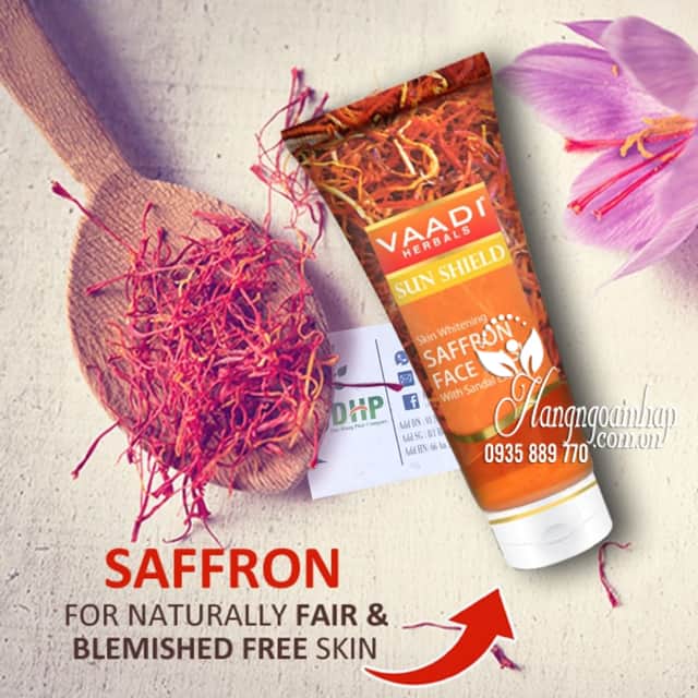 Sữa rửa mặt nghệ tây Saffron Face Wash 60ml trị nám, trắng da 1