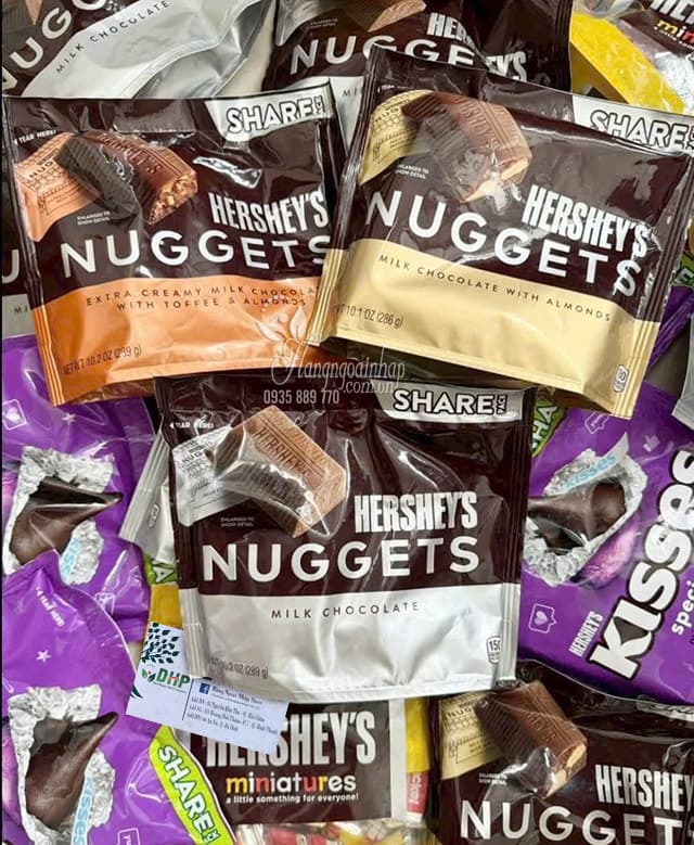 Socola sữa Hershey’s Nuggets 286g bọc hạnh nhân của Mỹ 45