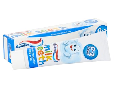 Kem đánh răng Aquafresh Milk Teeth 50ml cho trẻ từ 0-2 tuổi 