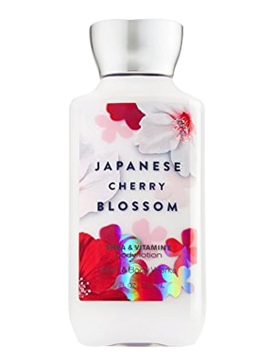 Sữa dưỡng thể Bath & Body Works Japanese Cherry Blossom 236ml của Mỹ