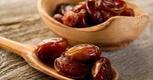 Những tác dụng kỳ diệu của quả chà là cho bà bầu ít ai biết