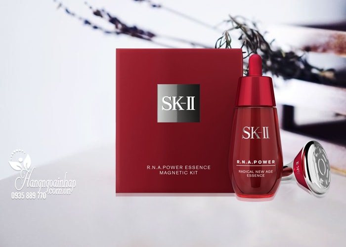 Serum chống lão hóa SK-II R.N.A Essence 50ml kèm gậy Massage