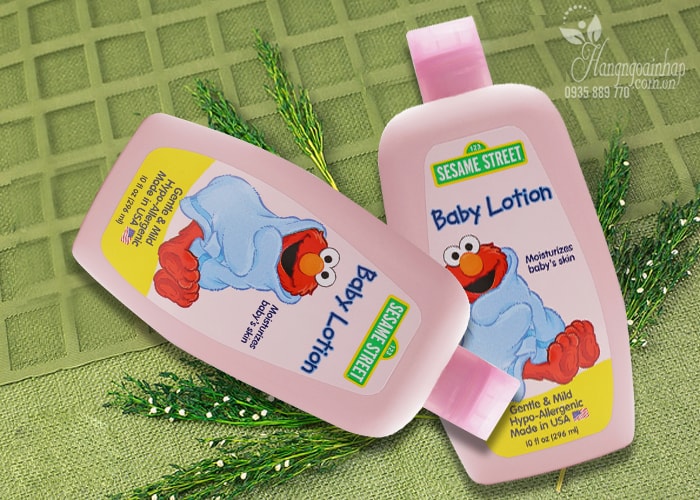 Sữa dưỡng thể cho bé Sesame Street Baby Lotion 296ml của Mỹ