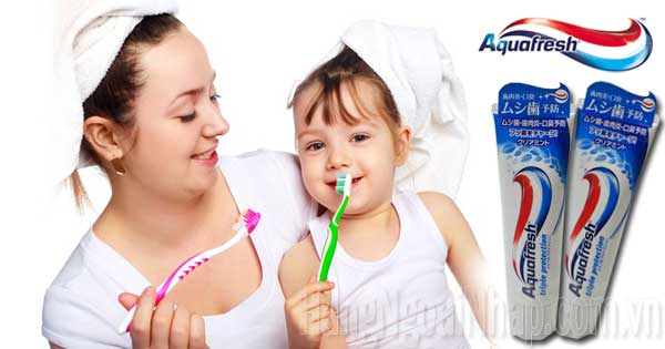 Kem Đánh Răng Aquafresh Triple Protection