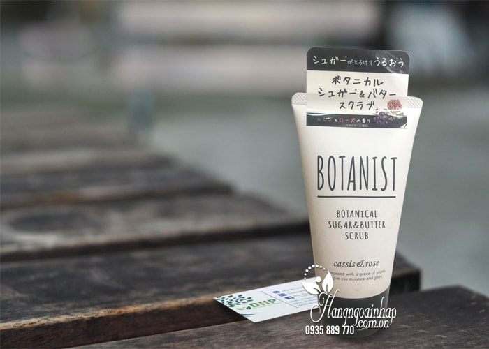 Tẩy tế bào chết từ thực vật Botanist Botanical Scrub 150g 1