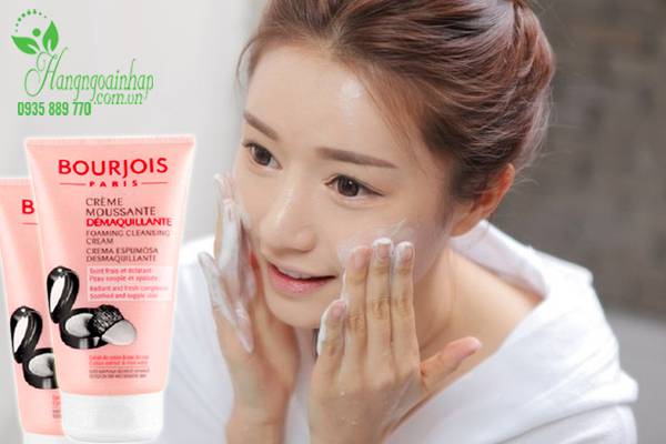  Kem tẩy trang dạng bọt Bourjois Creme Moussante Foaming Cleansing Cream 150ml