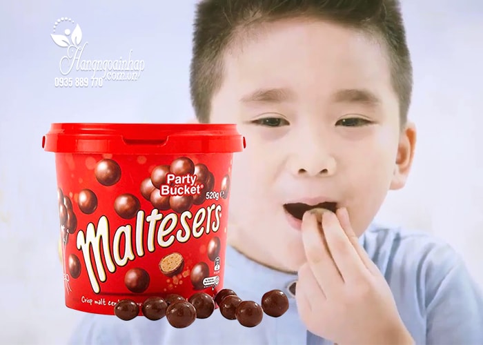 Hộp kẹo Socola Maltesers Party Bucket của Mỹ