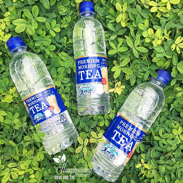 Nước lọc vị trà sữa Premium Morning Tea 550ml của Nhật Bản