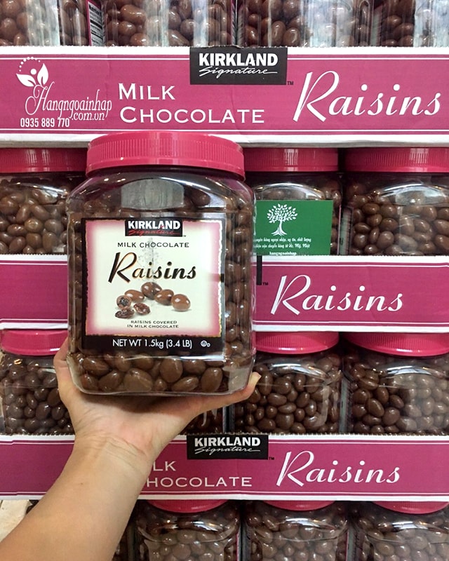 Chocolate Sữa Bọc Nho Khô 1,5kg Kirkland Của Mỹ