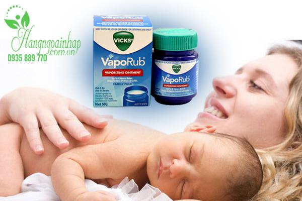 Dầu Bôi Ấm Ngực Giảm Ho Vicks VapoRub 50g