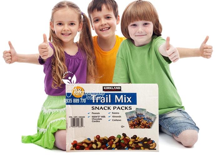 Hạt và trái cây tổng hợp Kirkland Trail Mix Snack Packs 28 gói ngon, bổ dưỡng