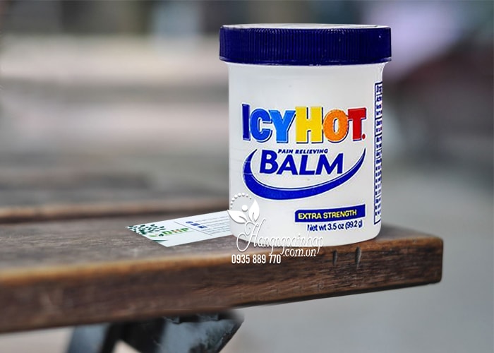 Dầu xoa bóp giảm đau nhức Icy Hot Balm Pain Relieving của Mỹ 1